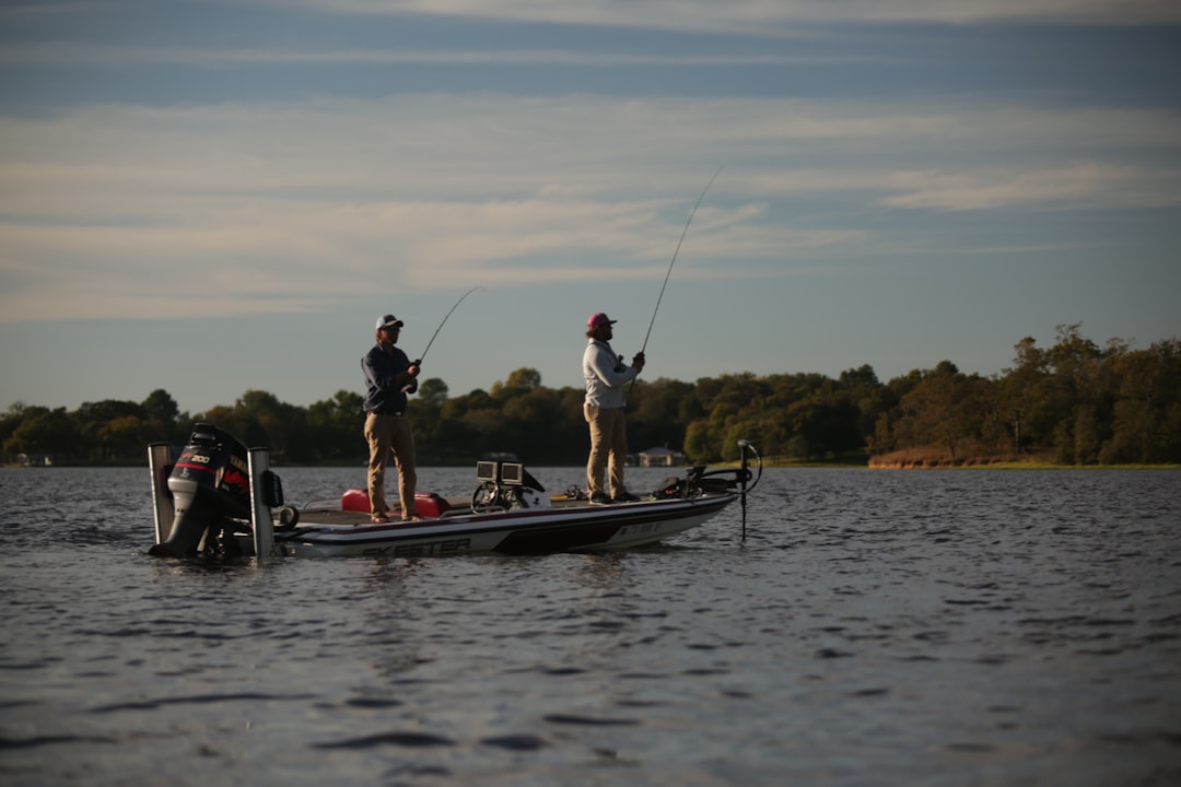 Navigate the Waters with Trusted Fishing Experts Online