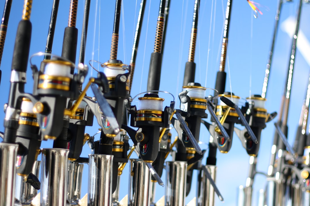 Explore Top Fishing Destinations with aquacompass.online